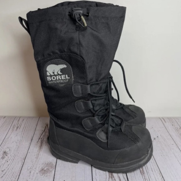 SOREL Intrepid Explorer Winter Insulated Snow Boots - Picture 1 of 8